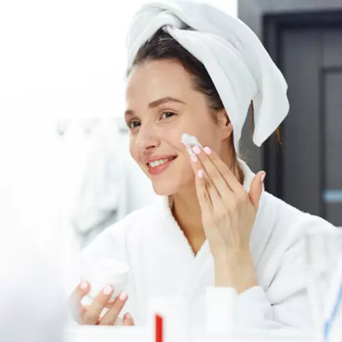 Minimalist skin care An easy 5step night routine by a dermatologist